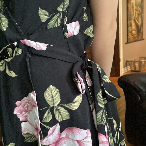Dynamite black floral wrap around bell sleeve tie dress. - Picture 2 of 5